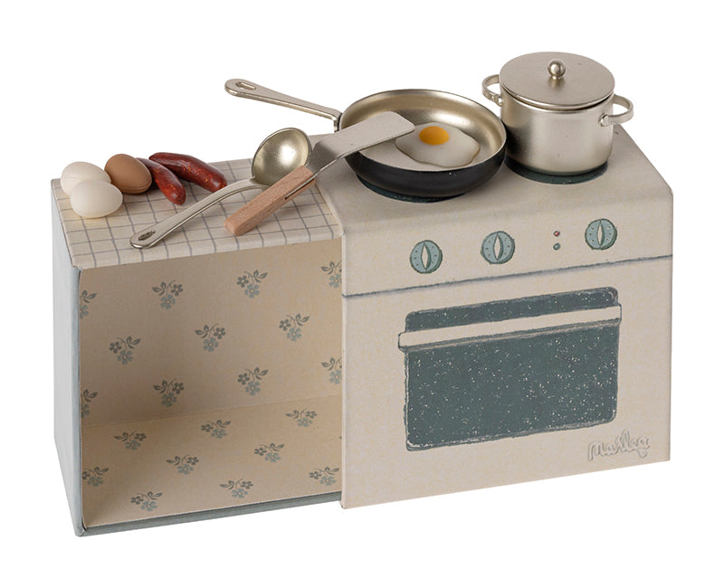 Cooking set ( Ratolins )